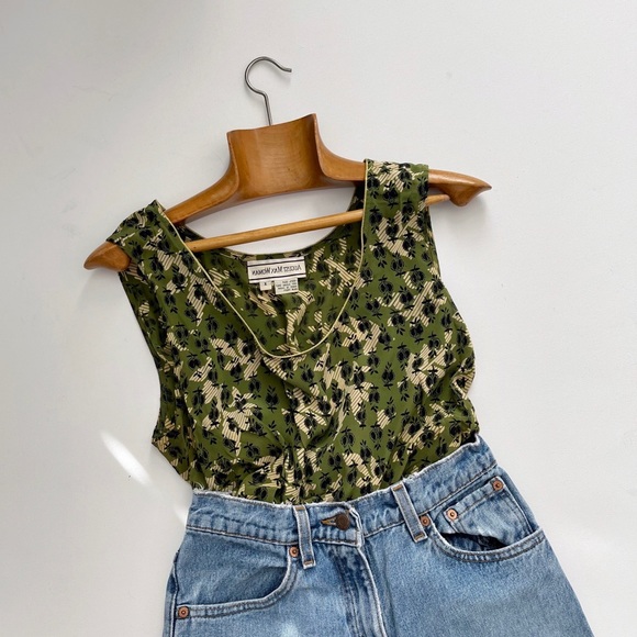 Vintage Tops - Silk Camisole Tank Top Vintage Green Floral Printed August Max Woman Large